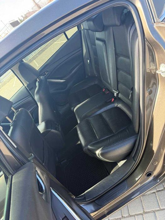 Продам автомобиль Mazda 6 2016