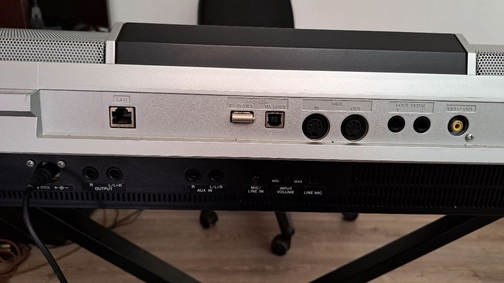 Teclado yamaha PSR 910