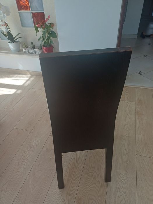 Krzesła do renowacji