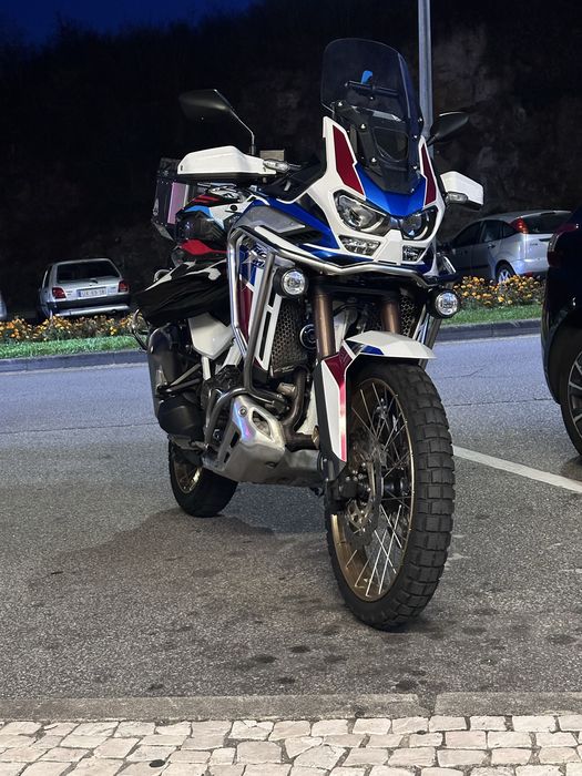 Honda Africa Twin 1100 adv dct