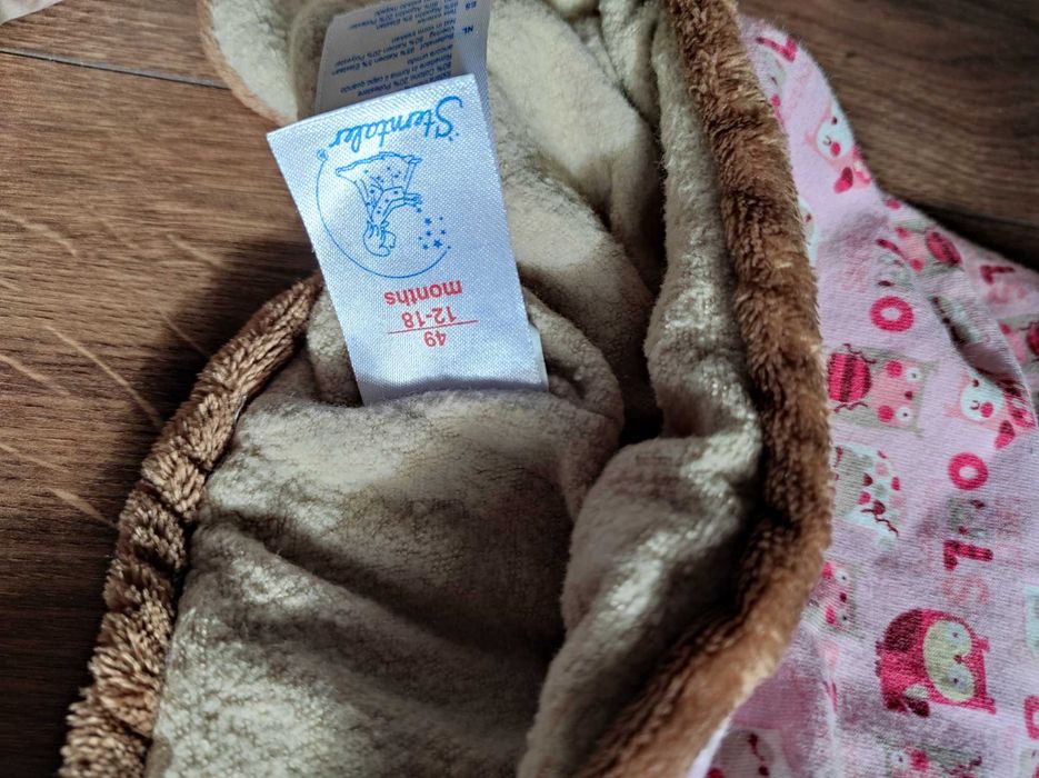 Kurtka zimowa pikowana ciepła 80 9-12 mies gratis 2 czapki zimowe