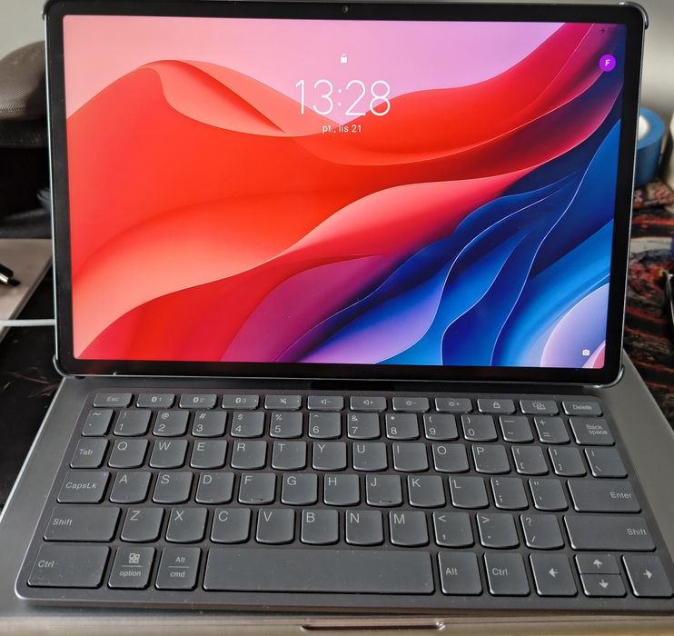 Lenovo idea tab pro 8/128gb + etui + klawiaturą + rysik + folia