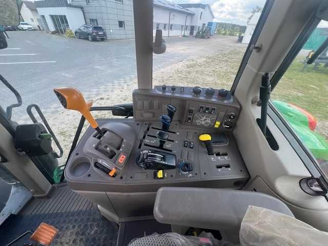 Ciągnik John Deere 6135 M