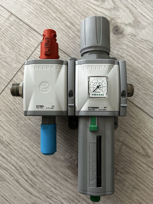 Regulator ciśnienia, filtr, osusacz pneumax