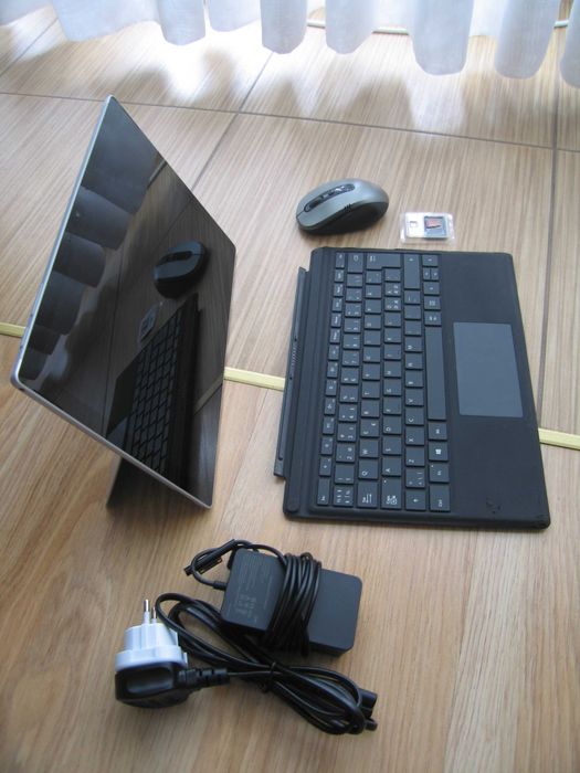 Microsoft Surface Pro 7