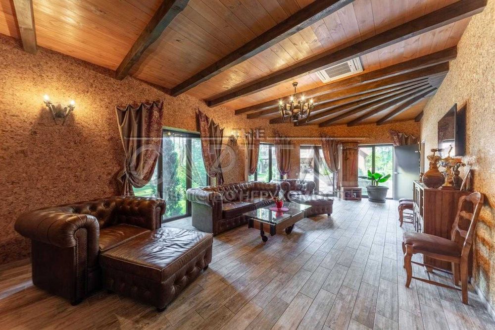 Здається в оренду будинок з каміном 400м2 в Білогородці 25 соток