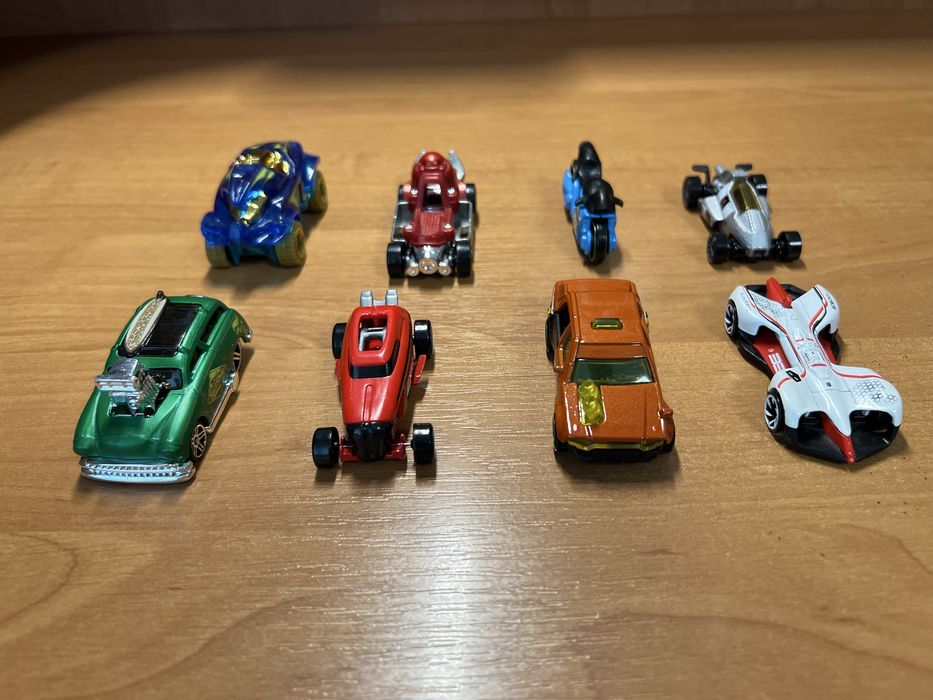 Машинки HotWheels 38 штук