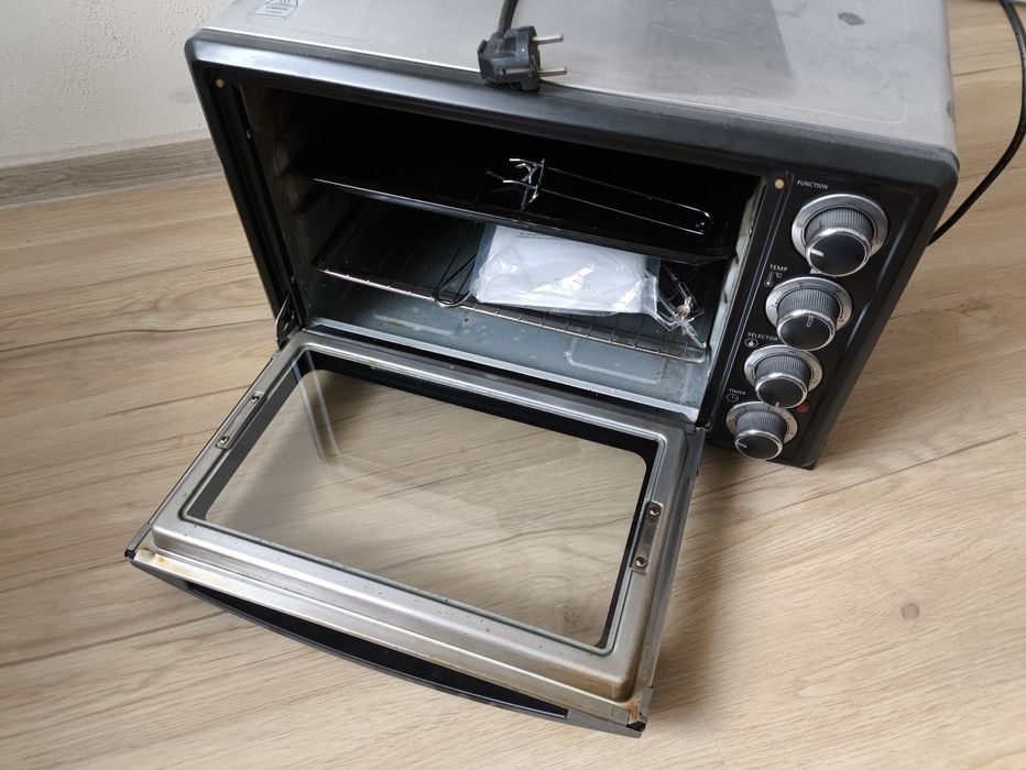 Piekarnik MPM wolnostojący