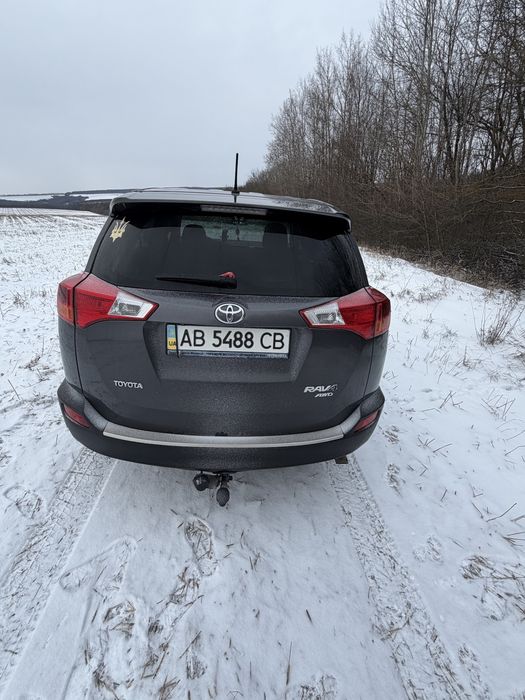 Toyta RAV 4 . 2014. 2.5 газ / бензин