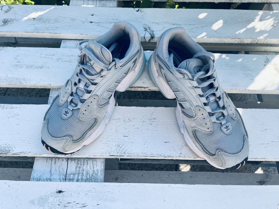 Adidas Falcon de Mulher