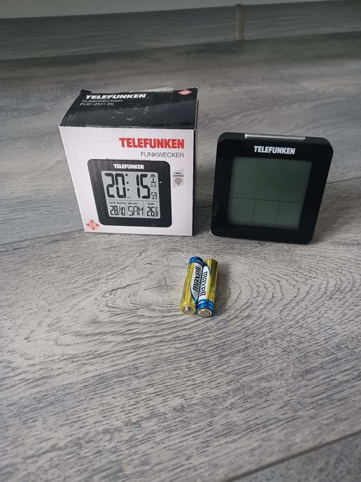 Nowy budzik zegar telefunken