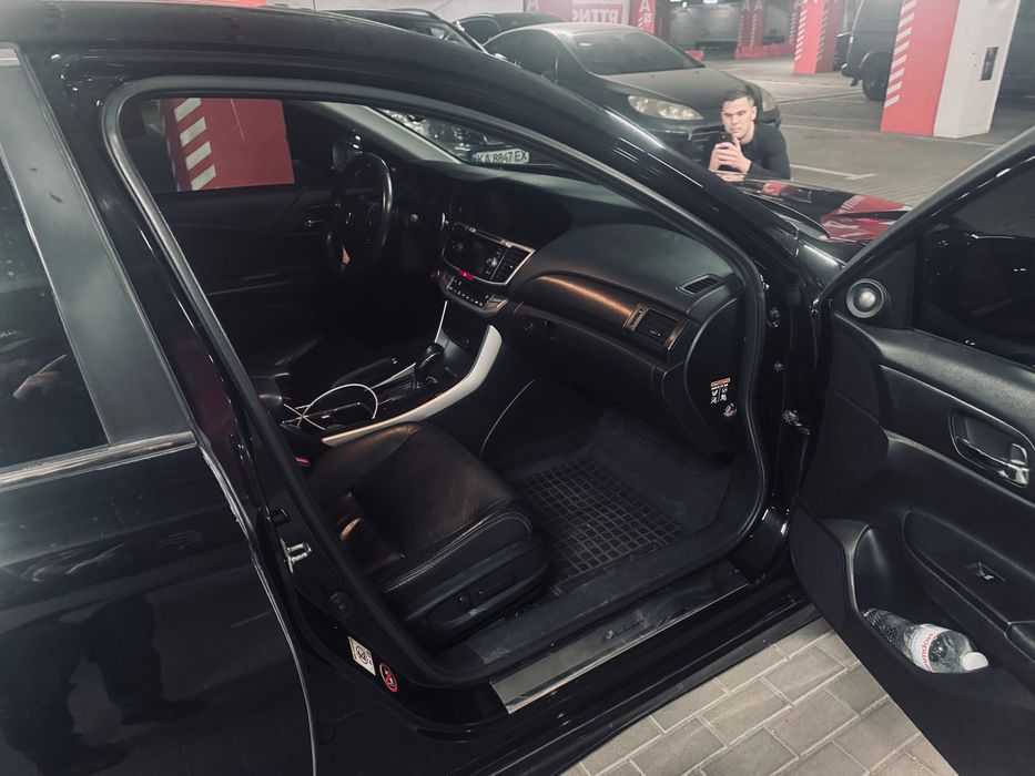 Продам авто Honda accord 9