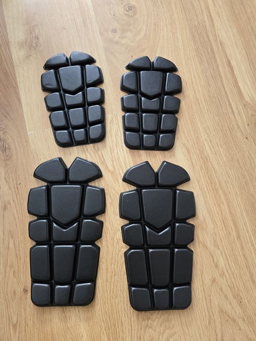 Ochraniacze wojskowe. Czekoladki.  3 komplety.