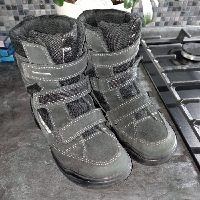 Продам Ботинки Ecco