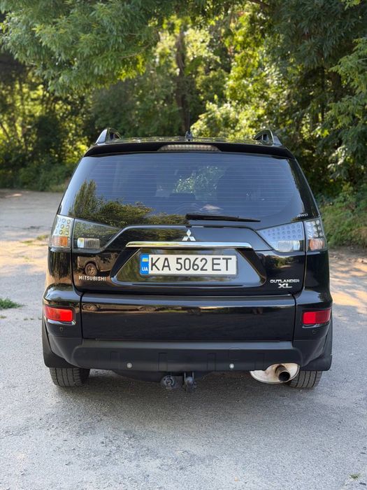 Mitsubishi Outlander Xl 2010 автомат