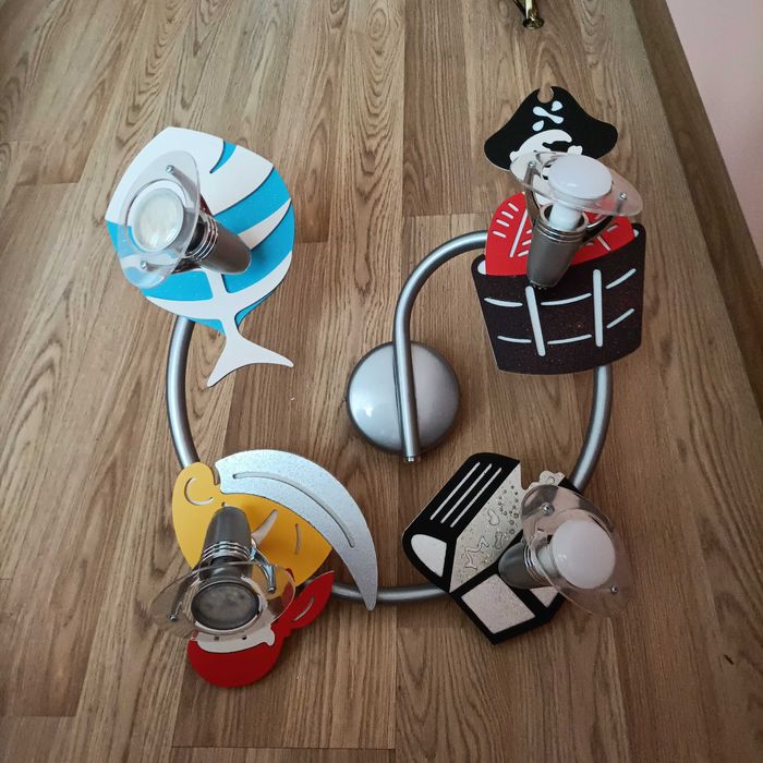 Lampa sufitowa, żyrandol do pokoju chłopca