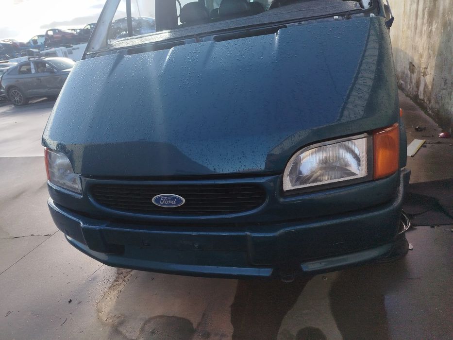 Pára-choques frente FORD Transit Chassis (E_ _)