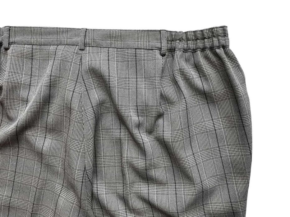 6976. Eleganckie w pepitkę/kratkę 56/58 (XXXL).