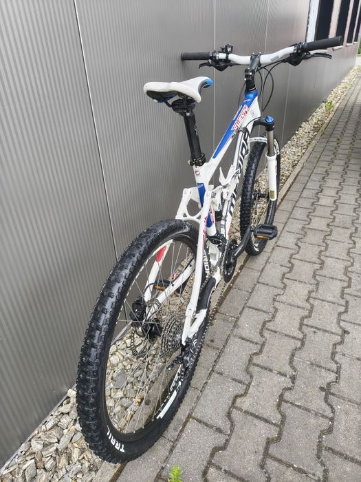 Full Merida One Twenty 300 SLX xfusion super stan