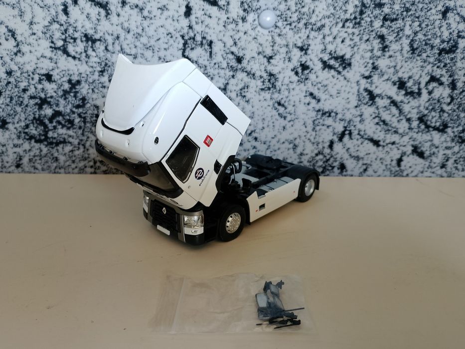Eligor 1/43. Renault t 450