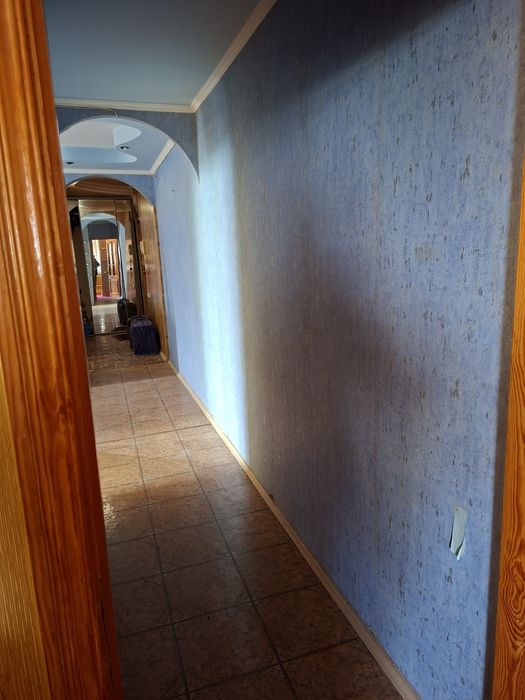 Салтовка, 625 м/р, ул Амосова, 25. Сдам 3 кв-ру.