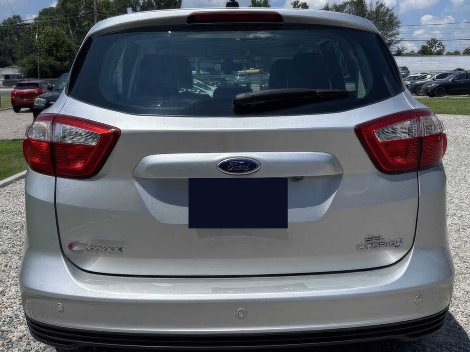 Ford C-Max Hybrid SEL      2016