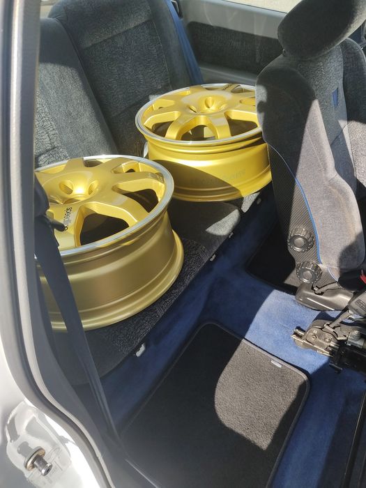 Renault Clio TD 5 lugares(Preço sem jantes speedline)