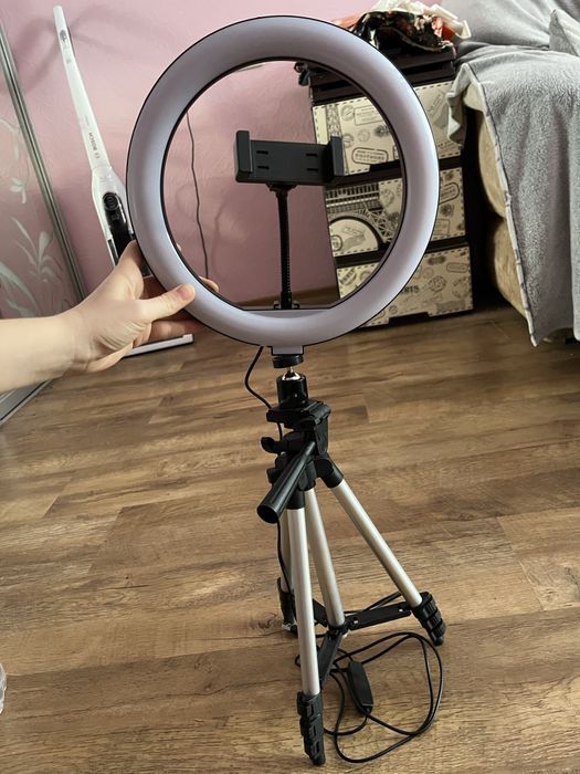 кільцева лампа для телефона