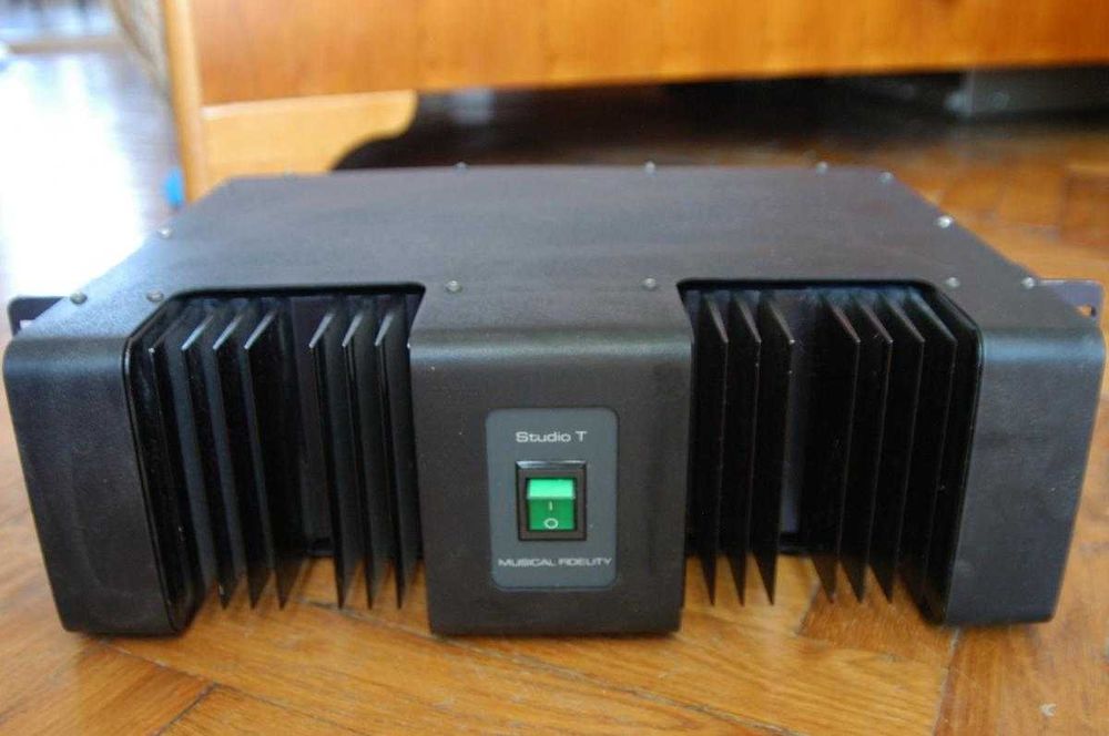 Усилитель мощности Musical Fidelity Studio T 150