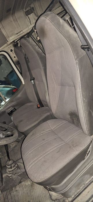 Ford transit 1998 longa 2.5d para peças 
(Motor danificado)
