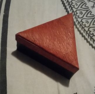 guarda joias diferente