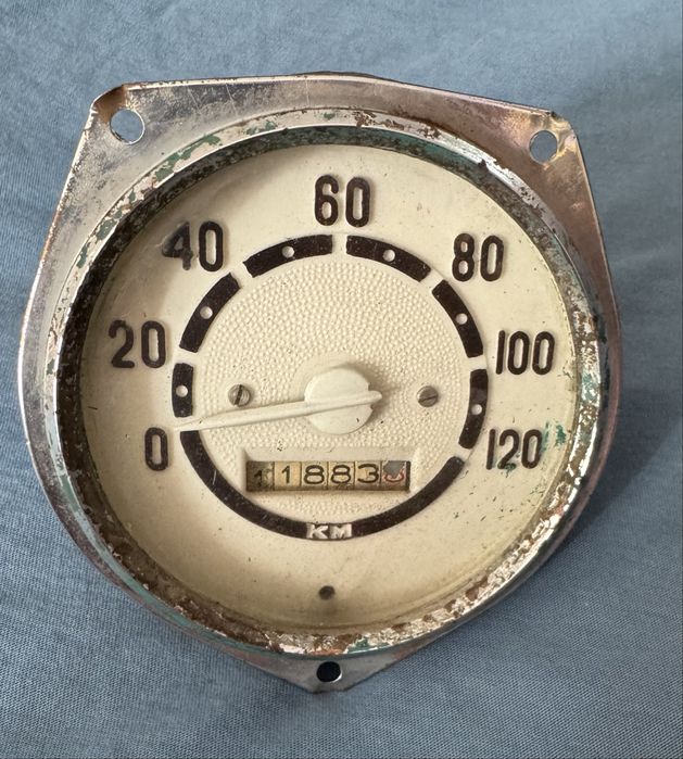 Спидометр СП18Б от Москвич.