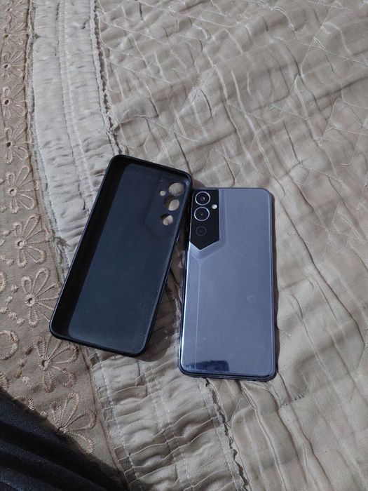 Продам телефон техно пова нео 2