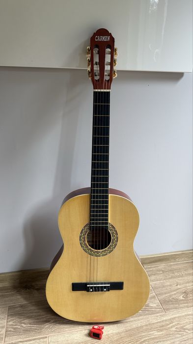 Gitara klasyczna CARMEN z pokrowcem