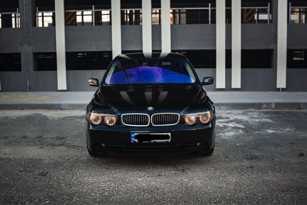 Bmw 735i 7-Series
