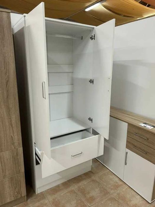 Roupeiro novo branco com 2 portas - OFERTA ESPECIAL