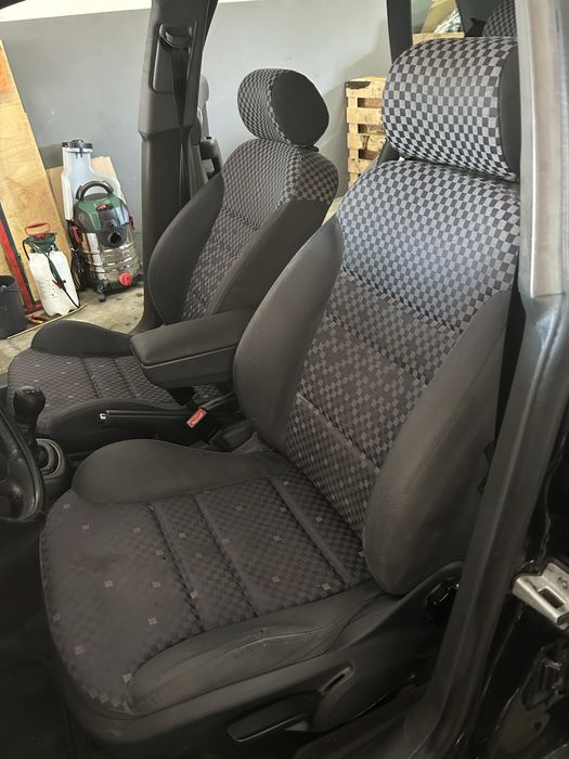 Viatura de retoma Audi A3 8L 1.6 Gasolina BARATO
