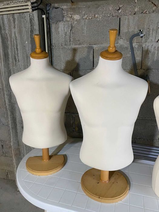 Manequim meio corpo seminovo