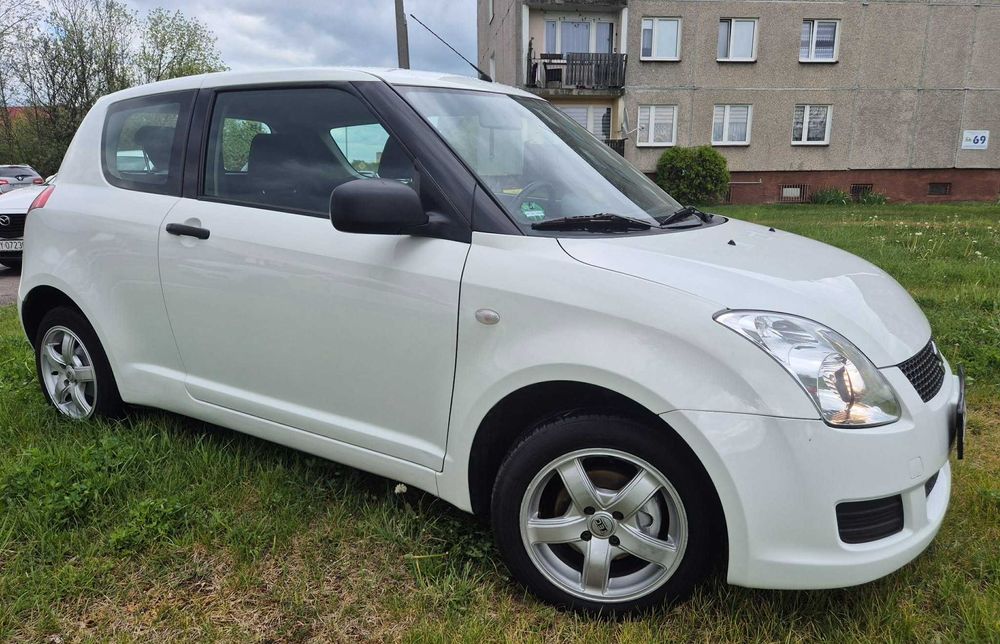 Suzuki Swift 1.3 Benzyna* Klima*Polecam*Śląsk*