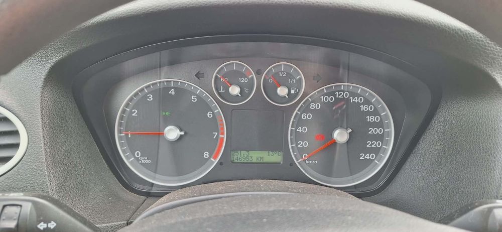 Ford Focus Mk2 1.6b 101km 147 tyś. Km.