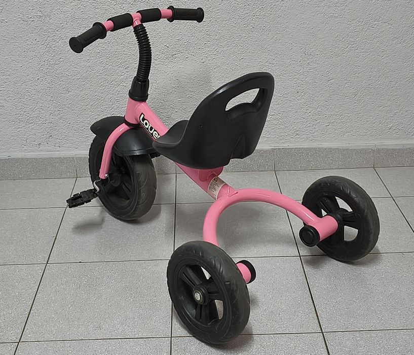 Triciclo robusto.