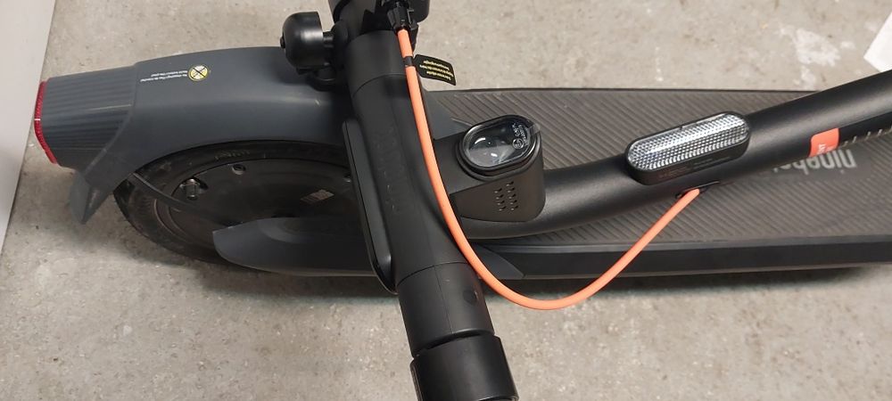 hulajnoga segway ninebot e2 pro