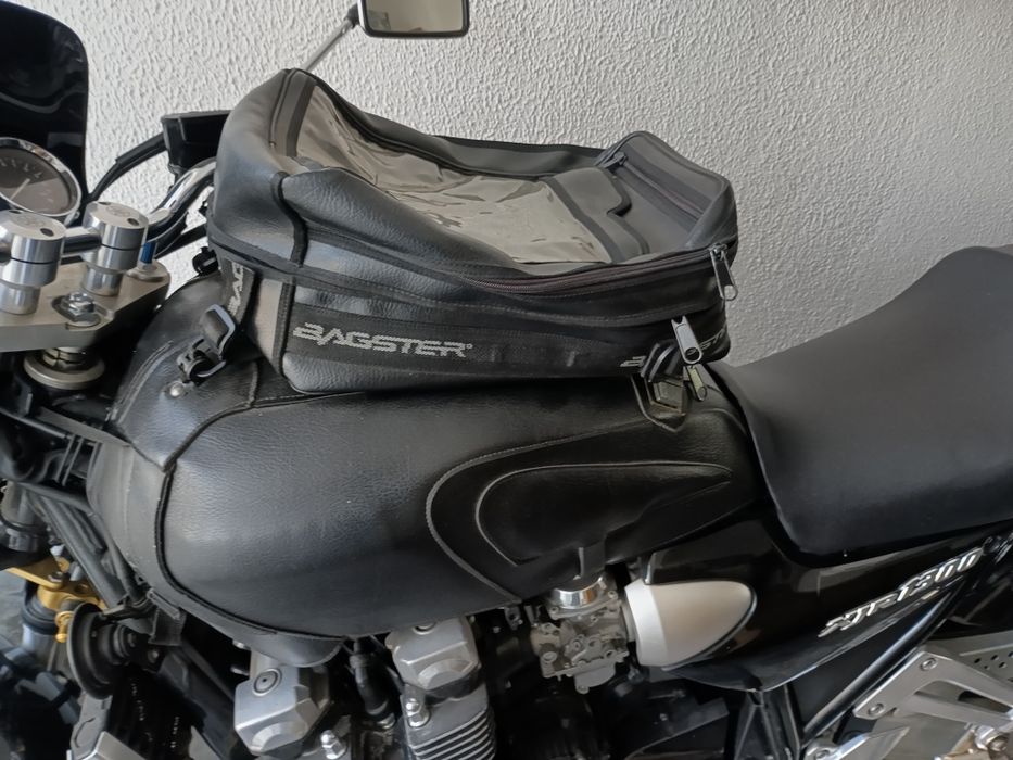YAMAHA XJR 1200 Preta