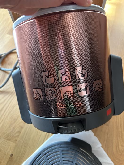 Фритюрниця MOULINEX