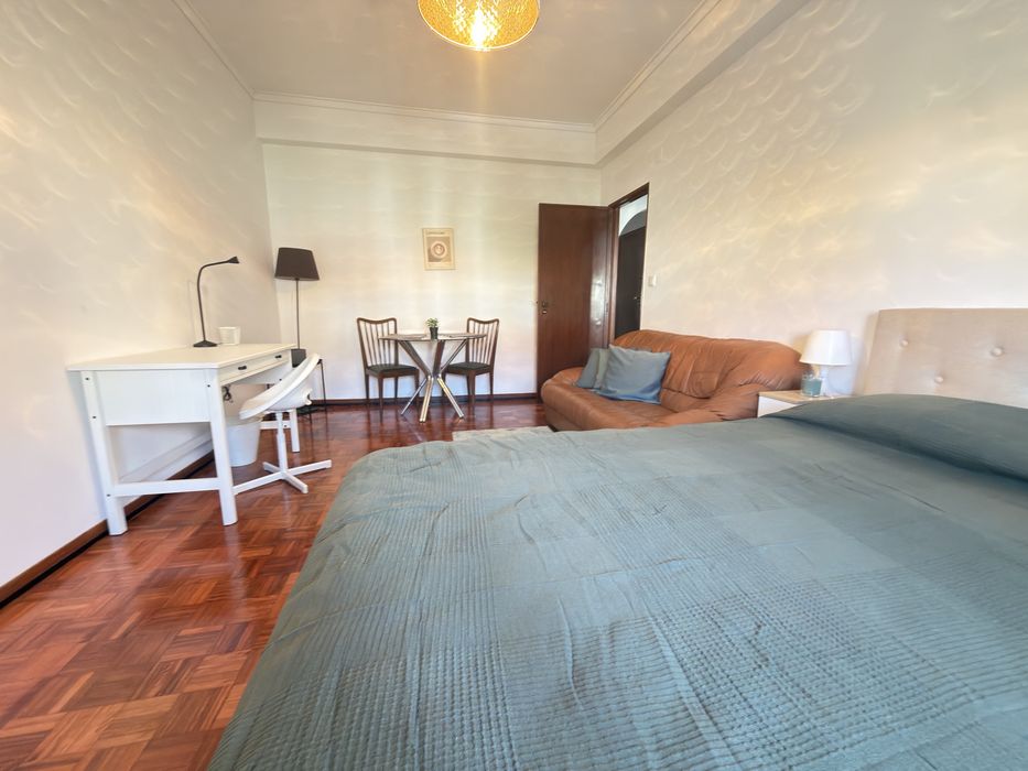 Quarto casal so para estudantes