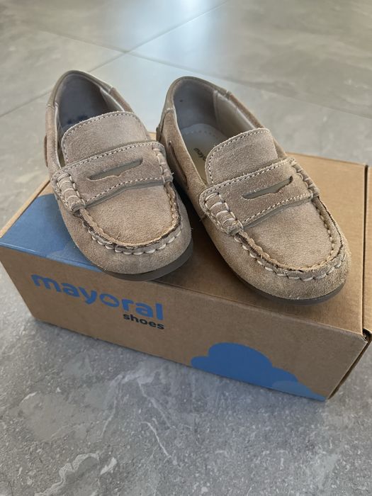 Mokasyny chłopięce dziecięce Mayoral skórzane beżowe zamszowe