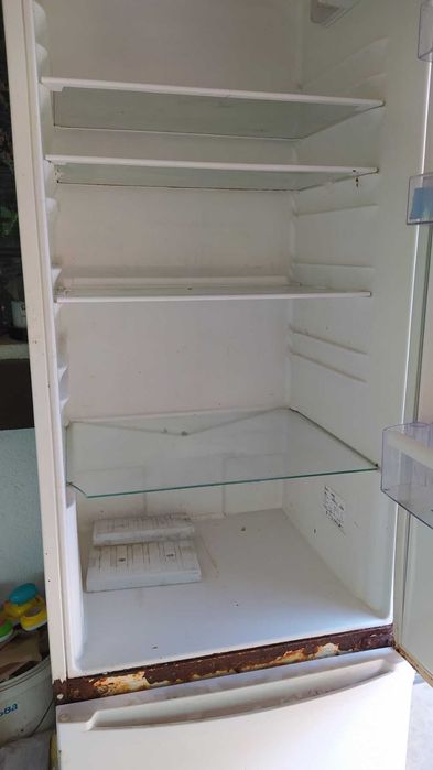 Холодильник по ціні компресора Zanussi Зануссі