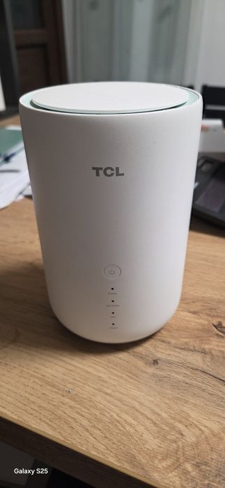 Router  TCL HH130V1