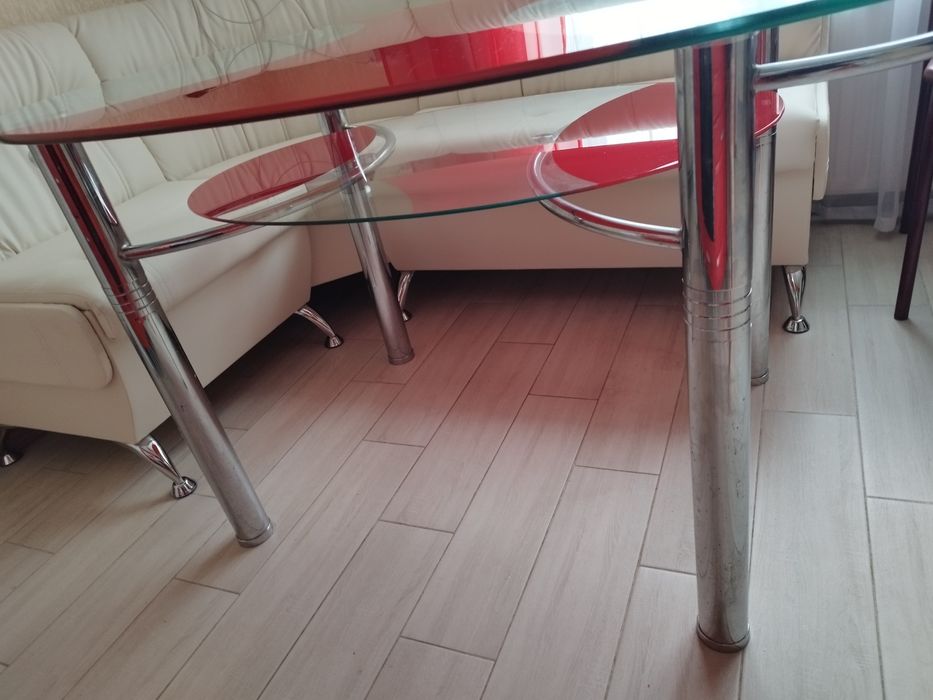 Стіл кухонний скляний