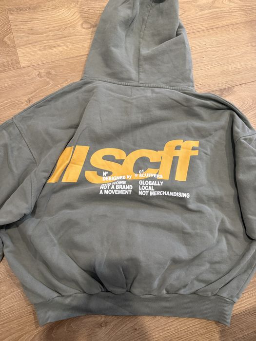Sweat com capuz da marca scuffers